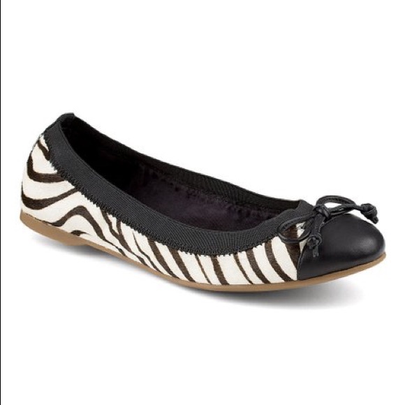 sperry black flats